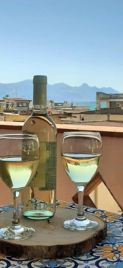 " Limoncello" Appartamento A 150 M Dal Mare ! Perfetto Per Famiglie E Coppie Alcamo Exterior foto